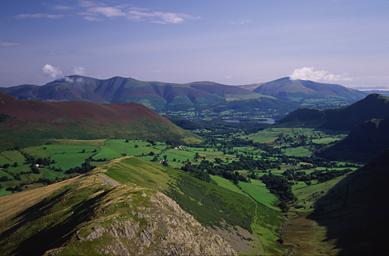 High Snab Bank and Newlands from Robinson I